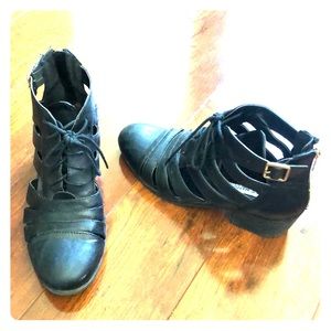 Steve Madden booties